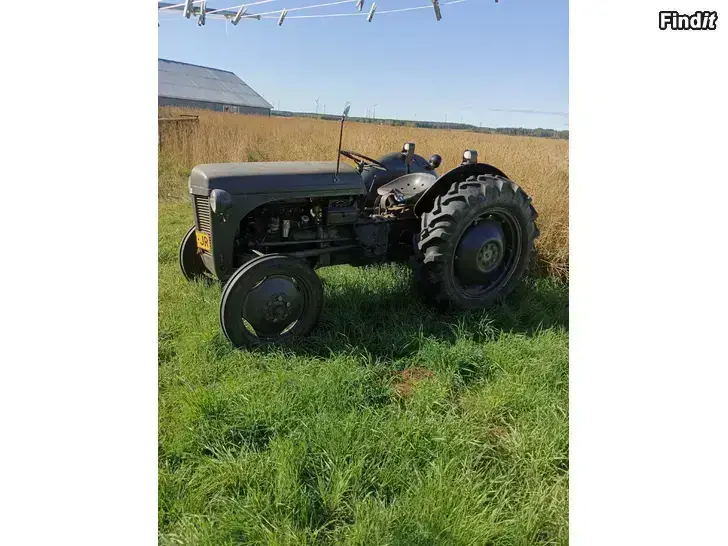 Säljes Massey Ferguson TE-20 1946-1956