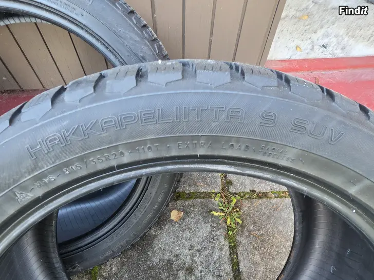 Myydään Nokian  275/40R20 315/35R20