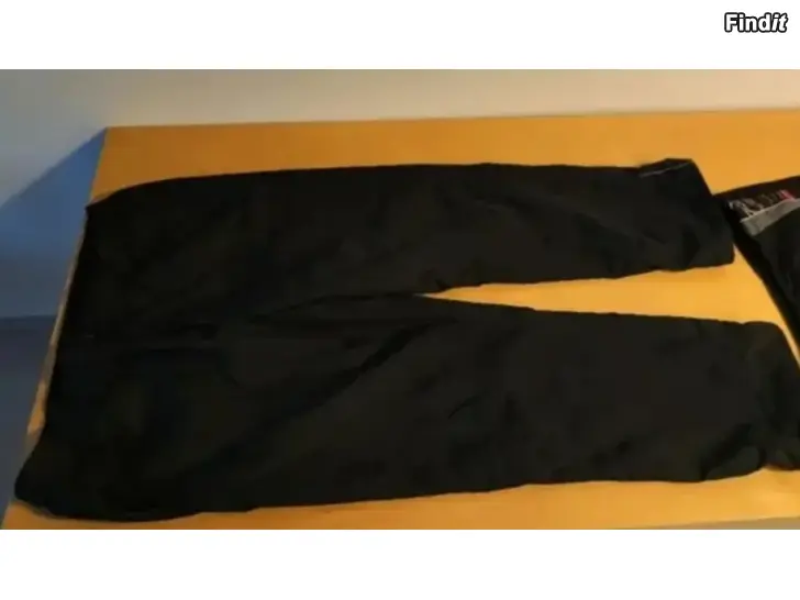 Myydään Toppahousut