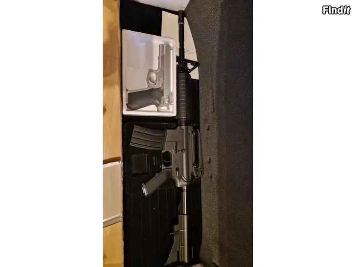 Säljes SRC M4 A1 och pistol airsoft