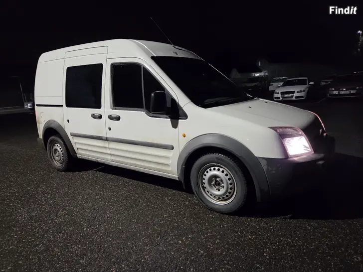 Myydään Ford Transit Connect paketbil  WEBASTO