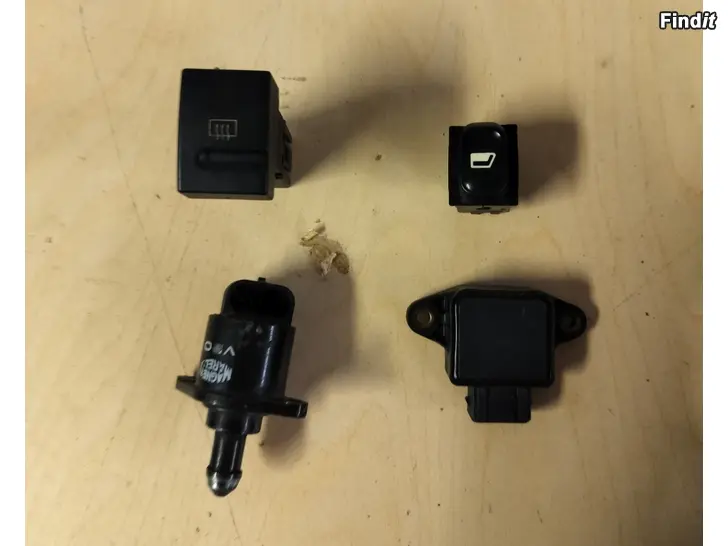 Myydään Takavalot tyhjäkäyntianturi takalasinlämmityskytkin