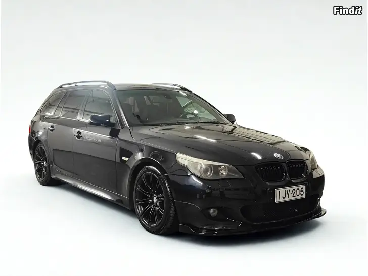 Myydään Bmw E61 530D 2004 M-sport Shadowline