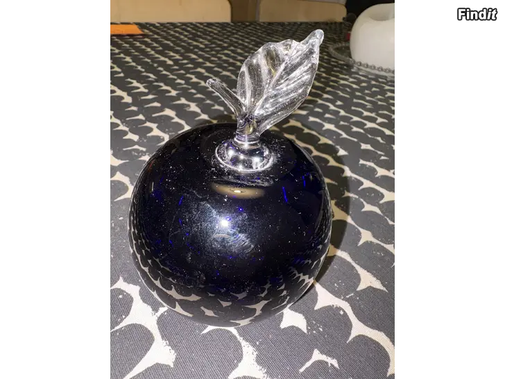 Myydään Vintage lasiomena