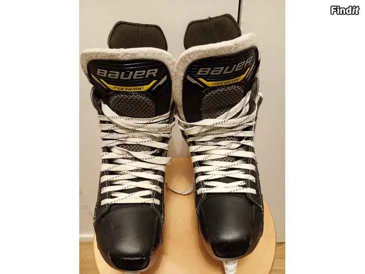 Myydään Bauer Supreme m1