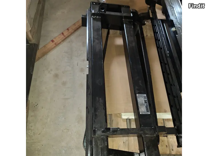 Myydään Ålö trukkipiikit 2 Ton