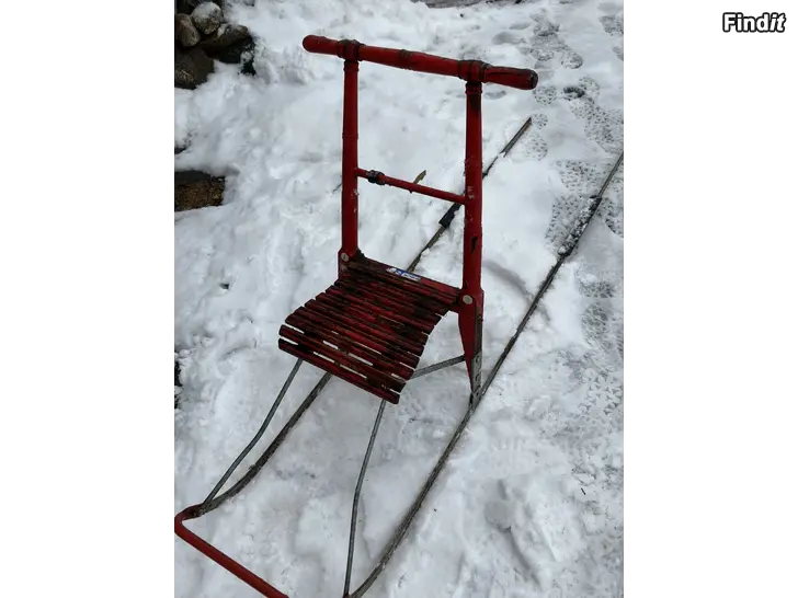 Säljes Barn sparkstötting