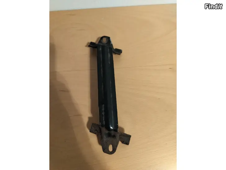 Myydään Akkun kiinnike