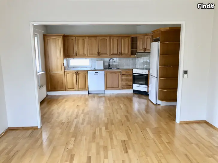 Uthyres Uthyres i Jakobstad 3r+k+badrum/bastu 70 m2
