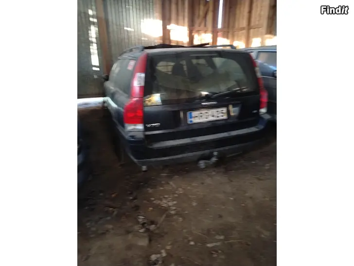 Myydään Volvo V70 5D 2.4