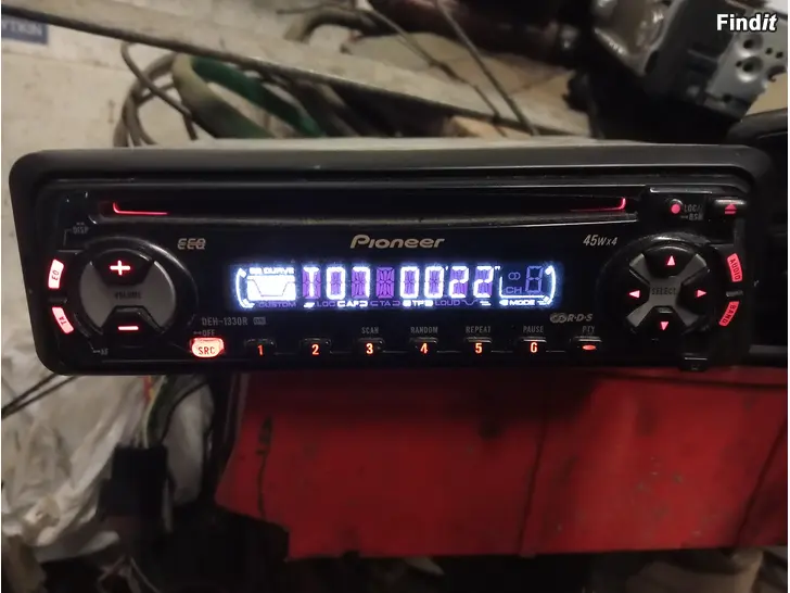 Myydään Pioneer autoradio + CD malli DEH-1330R