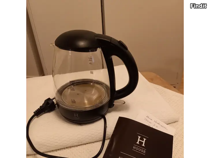 Myydään Vedenkeitin lasikannulla, 1.2l