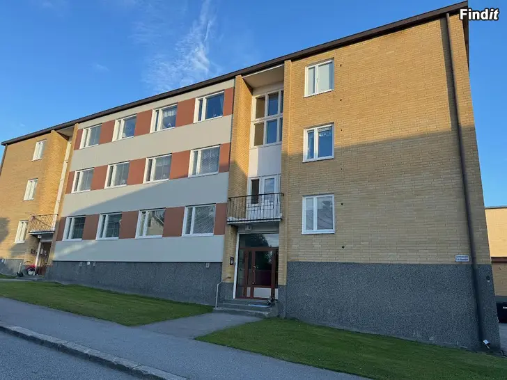 Uthyres Etta i centrum av Jakobstad