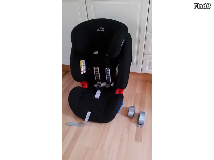 Myydään Britax Römer Multi-Tech III turvaistuin Cosmos Black 70e