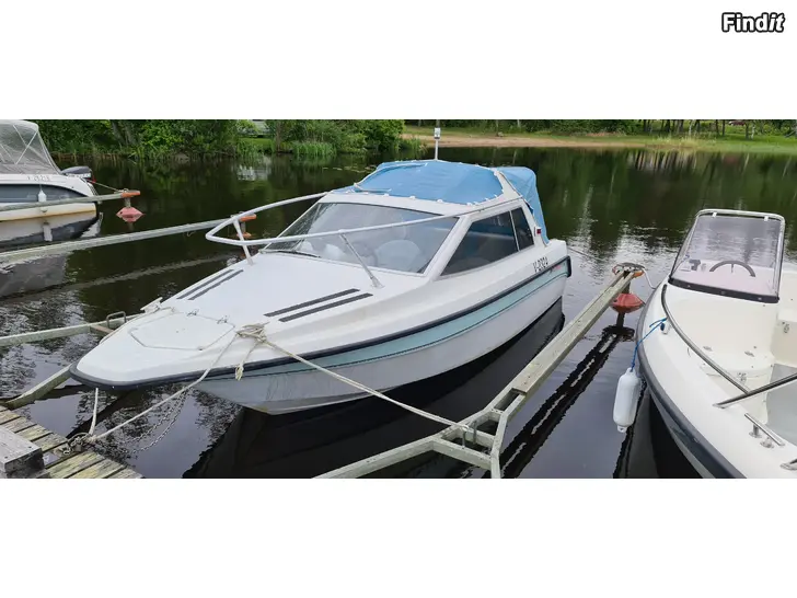 Säljes Yamarin 540 Big Game med Yamaha 90 hk  Snygg, smidig och redo för sommaren