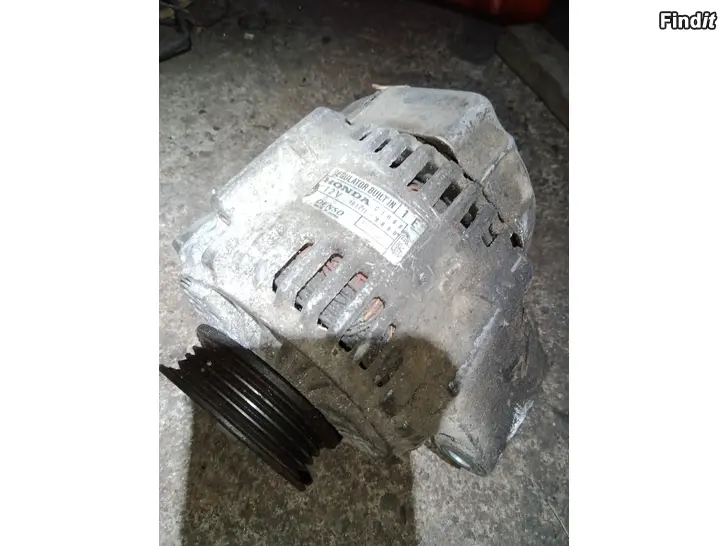 Myydään Honda CR-V -99 Laturi