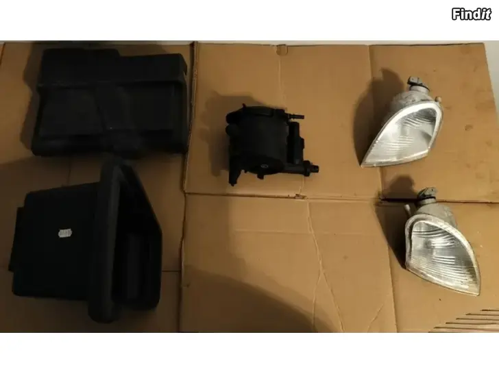 Myydään Kampiakselinanturi dieselsuodatinkotelo akkukotelonkanssi