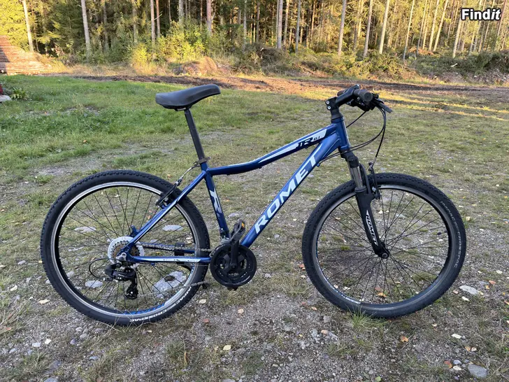 Säljes 3st cyklar. 24tum 26tum 28tum