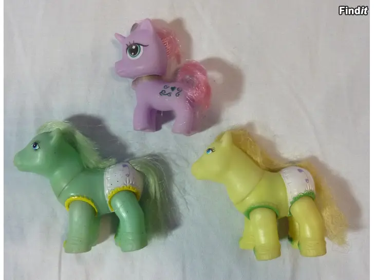 Myydään Vanhoja My little Poneja