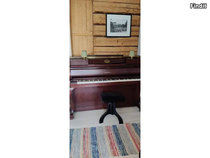 Säljes schimmel piano