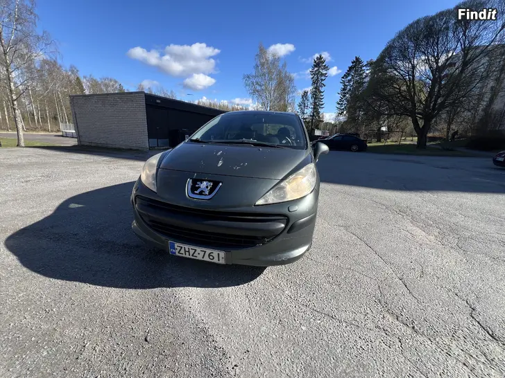 Myydään Peugeot 207