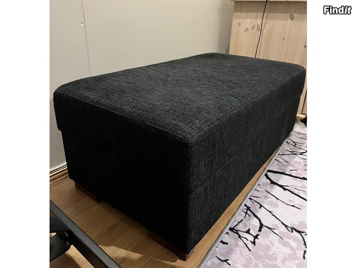 Säljes Fotpall - soffbord