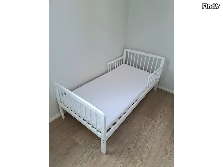 Bortges Barnsäng 70x140 med madrass, bortges