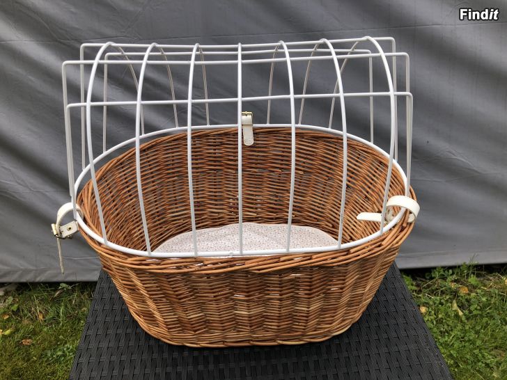 Säljes Cykel korg för hund / katt