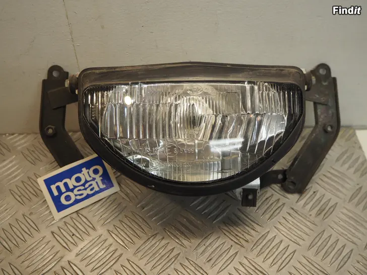 Myydään Yamaha TZR 125 RR 95-96 osia