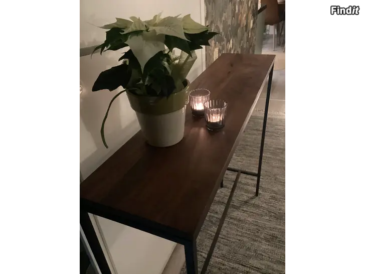 Säljes Sidobord