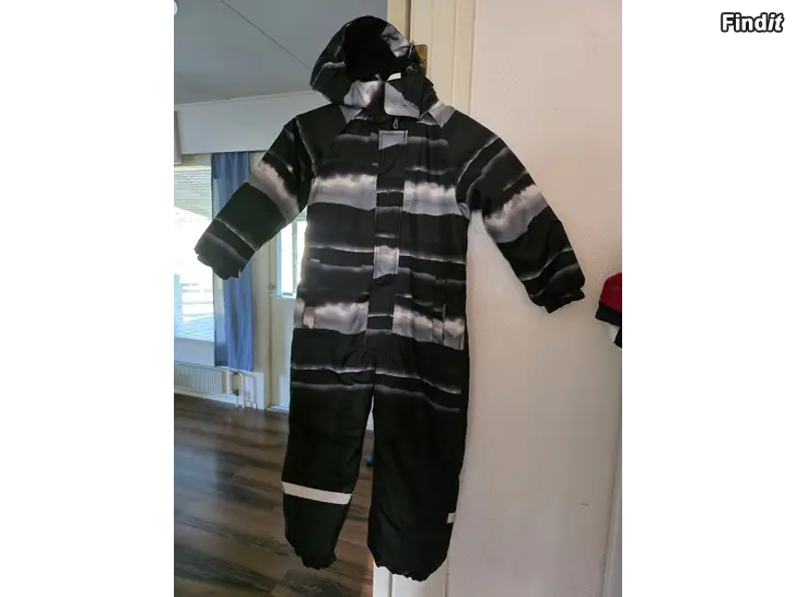 Säljes Lassie vinterhalare st 104