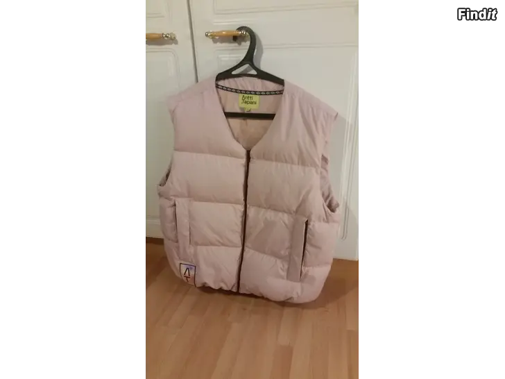 Säljes Antti Tapani toppaliivi koko XL 20e