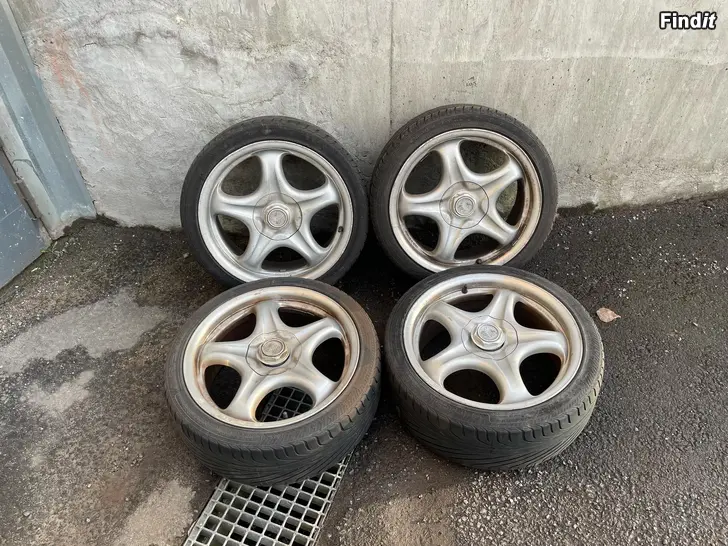 Myydään 5x100 215/40/17 rial