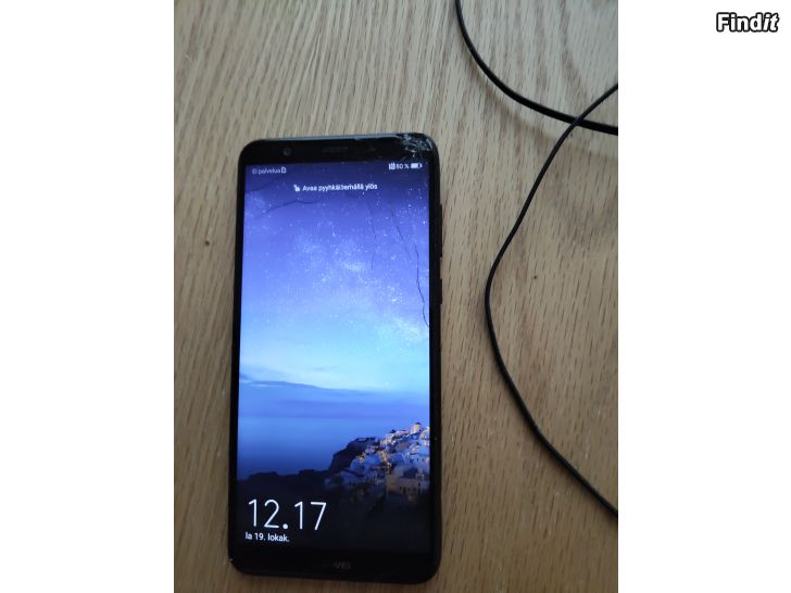 Myydään Huawei P smart