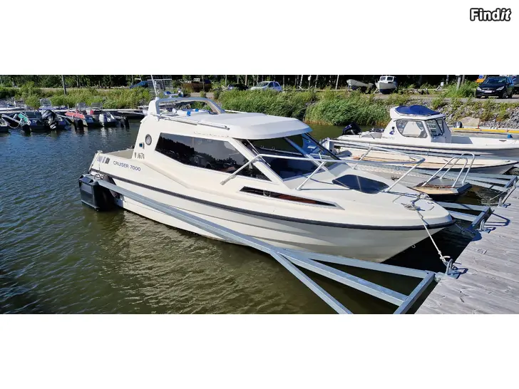 Myydään SeaStar 7000