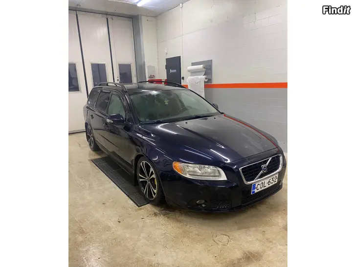 Säljes volvo v70 2.4D