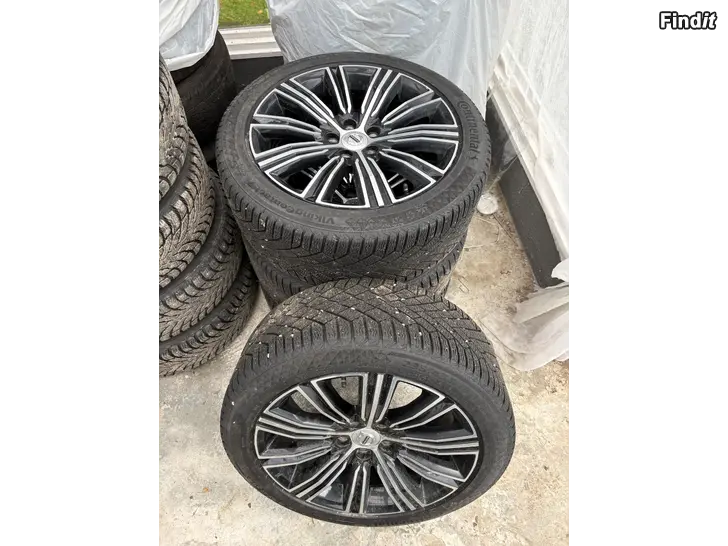 Säljes Volvo originalfälgar 18 med friktionsdäck