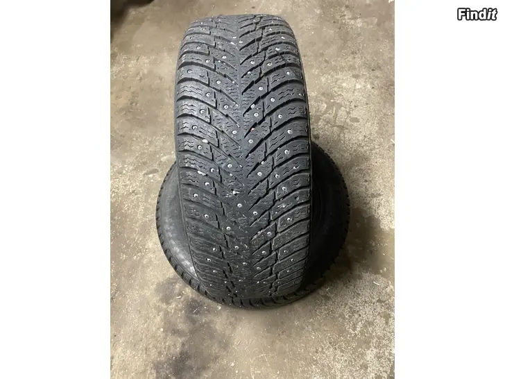 Myydään 215/50/17 nokia hakkapelitta 9