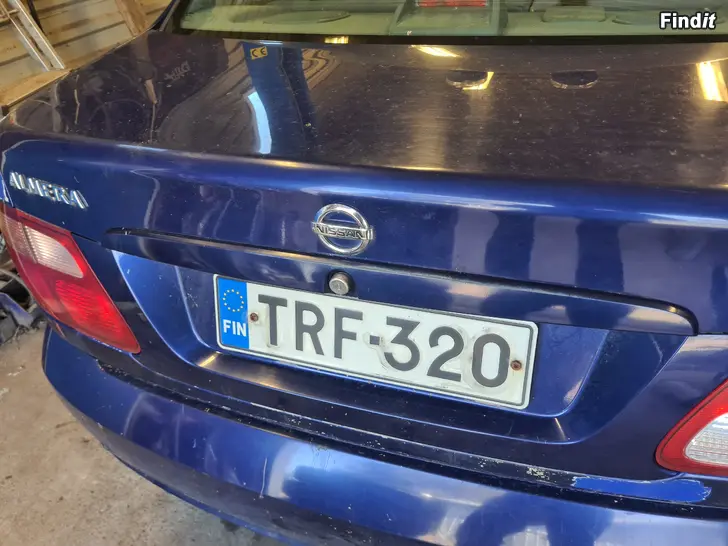 Myydään Nissan Almera i Delar-Osina
