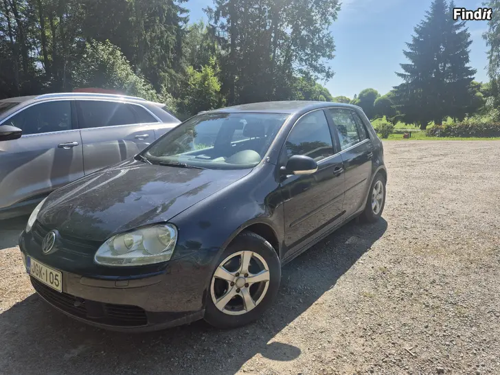 Säljes VW Golf 1.6 FSI 2006  Pitkällä leimalla