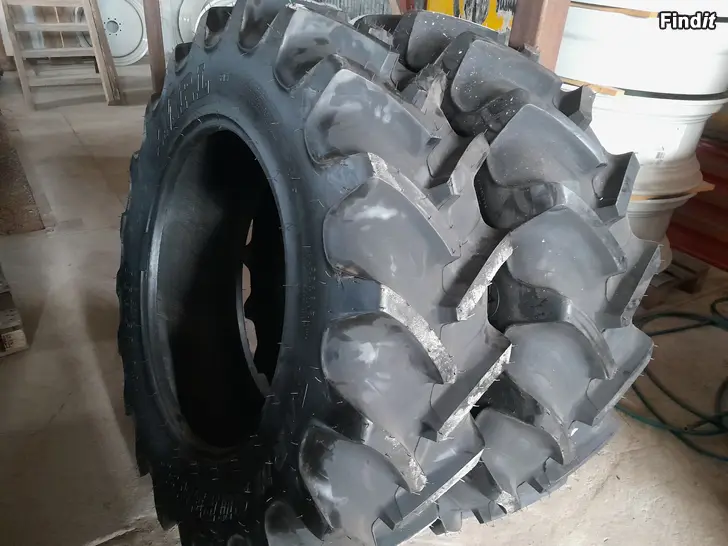 Myydään 14,9R30 380/85 R 30 RENKAAT