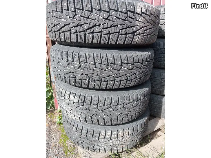 Myydään Nastarenkaat 175/65R14 peltivanteilla 4-100 GM