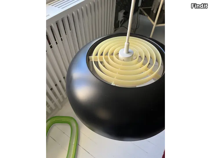 Säljes Lampa
