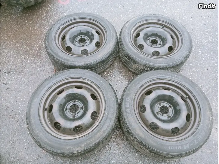 Myydään Kesärenkaat 205/60R16 92V vanteet Peugeot/Citroen