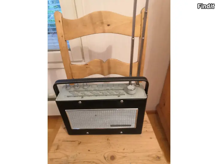 Myydään ASA 1180 TM  matkaradio....