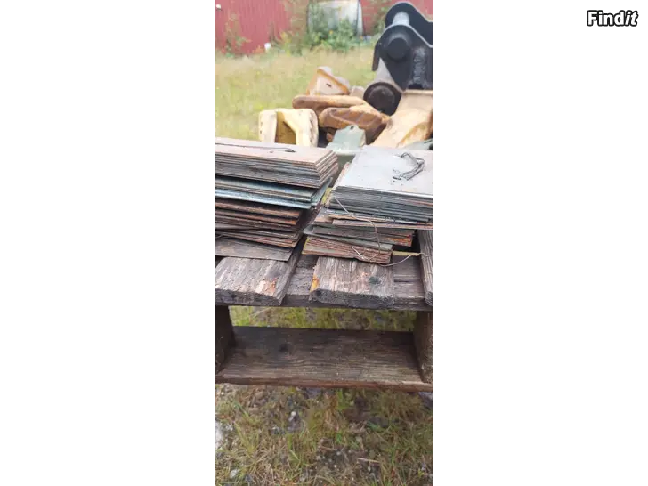 Säljes grävmaskins delar kaivinkoneen osia