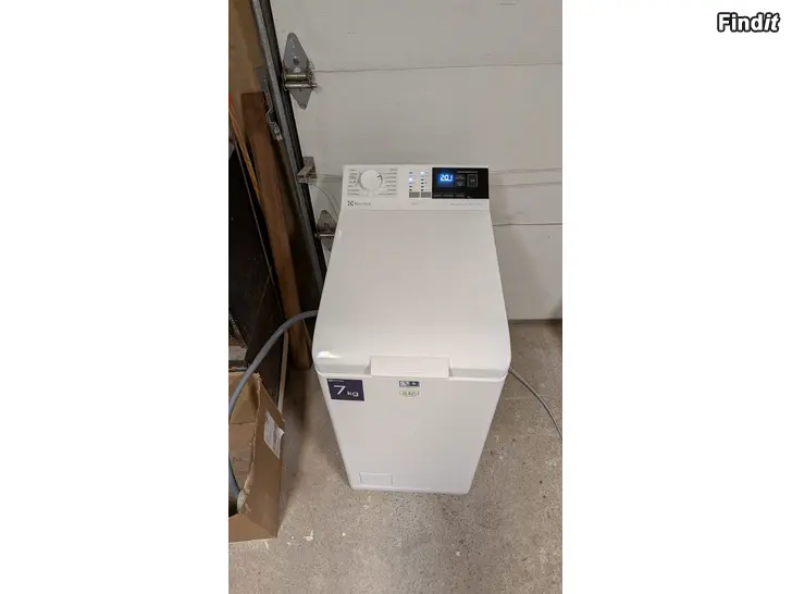 Säljes Electrolux toppmatad tvättmaskin EW6T5327G3