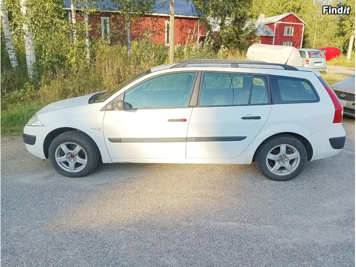 Myydään Renault Megane 1,6 farmari
