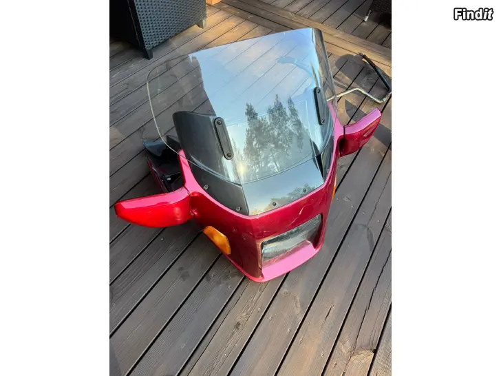 Säljes BMW K1100 delar