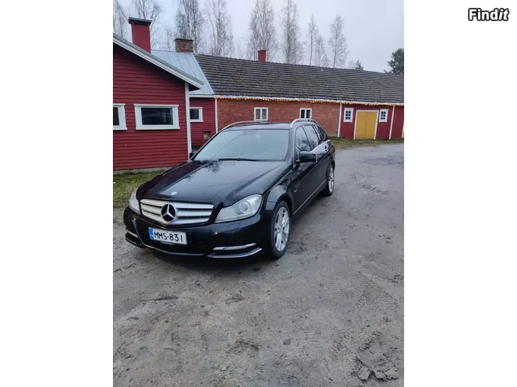 Säljes Mercedes benz  C220